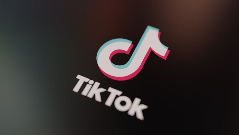 Immagine rappresentativa del tema TikTok e intelligenza artificiale