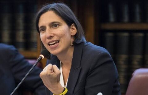 Elly Schlein propone un piano energetico